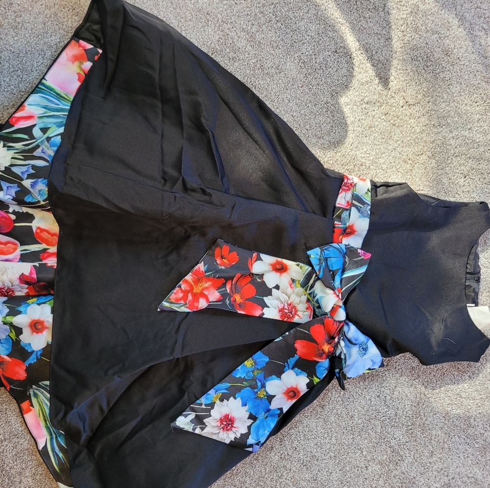 Rare Editions black/floral dress, 6X